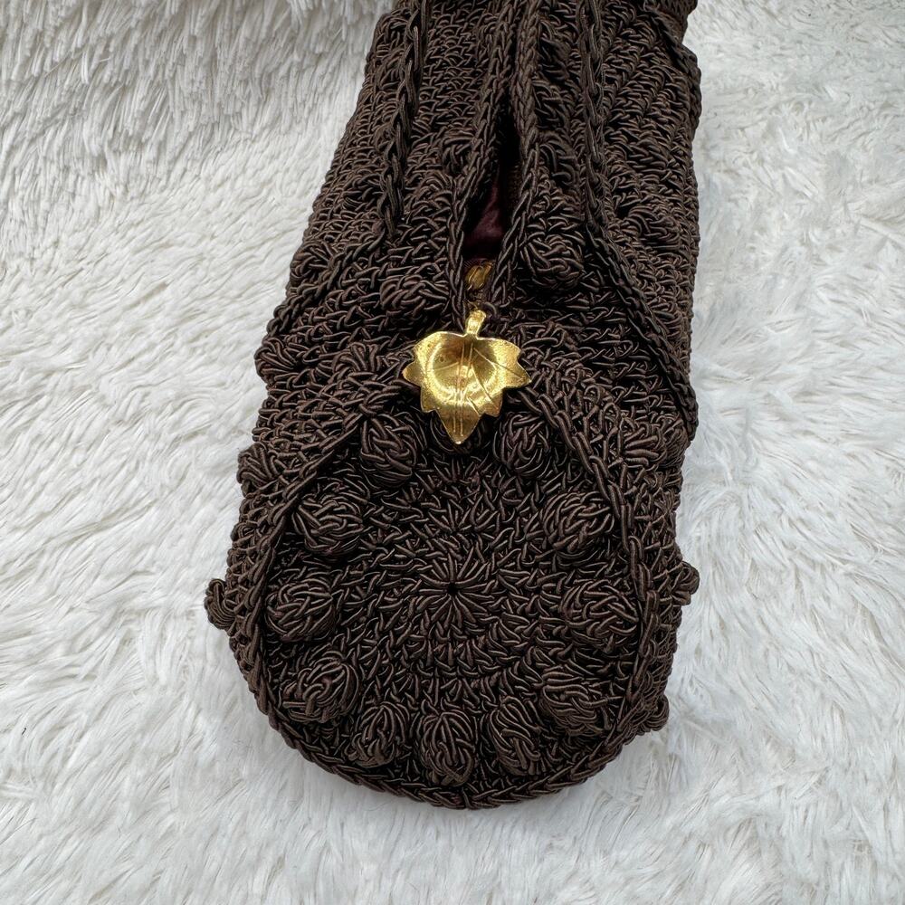 1940s Vintage Brown Cordé Crochet Handbag Gold Leaf Pull Double Handle 14” - Picture 7 of 16